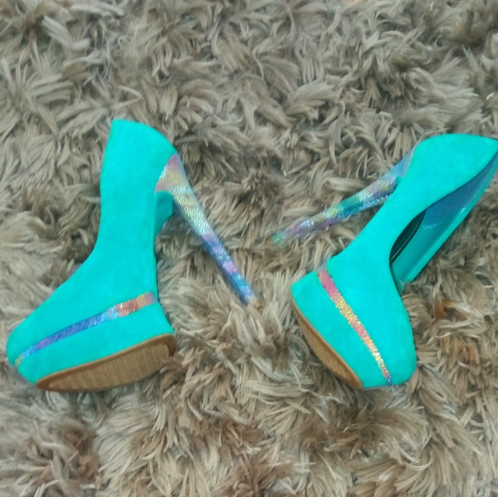 Shoes